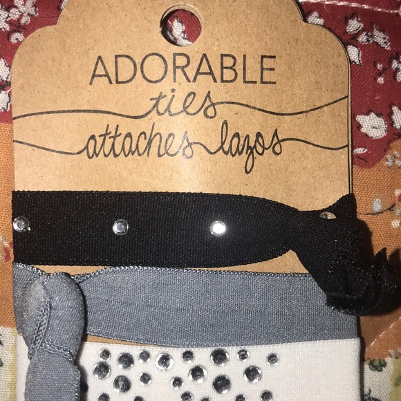 Hair ties - Picture 2 of 7